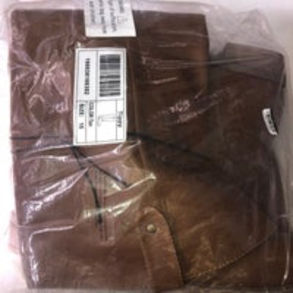 Tippy Button Boot Tan - Picture 3 of 3